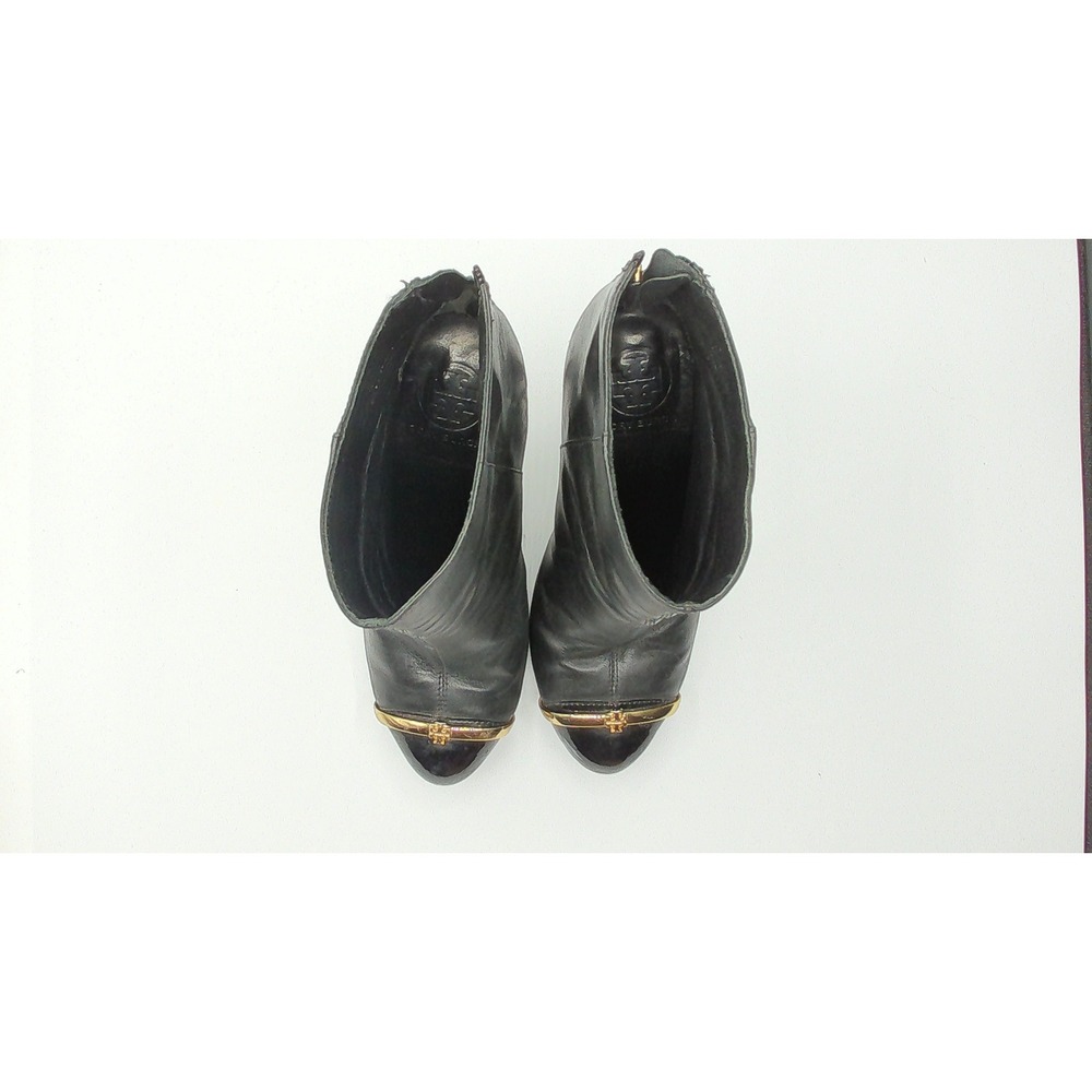 Tory Burch Black Leather Patent Cap Toe Gold Logo Ankle Boots 7M 31138384